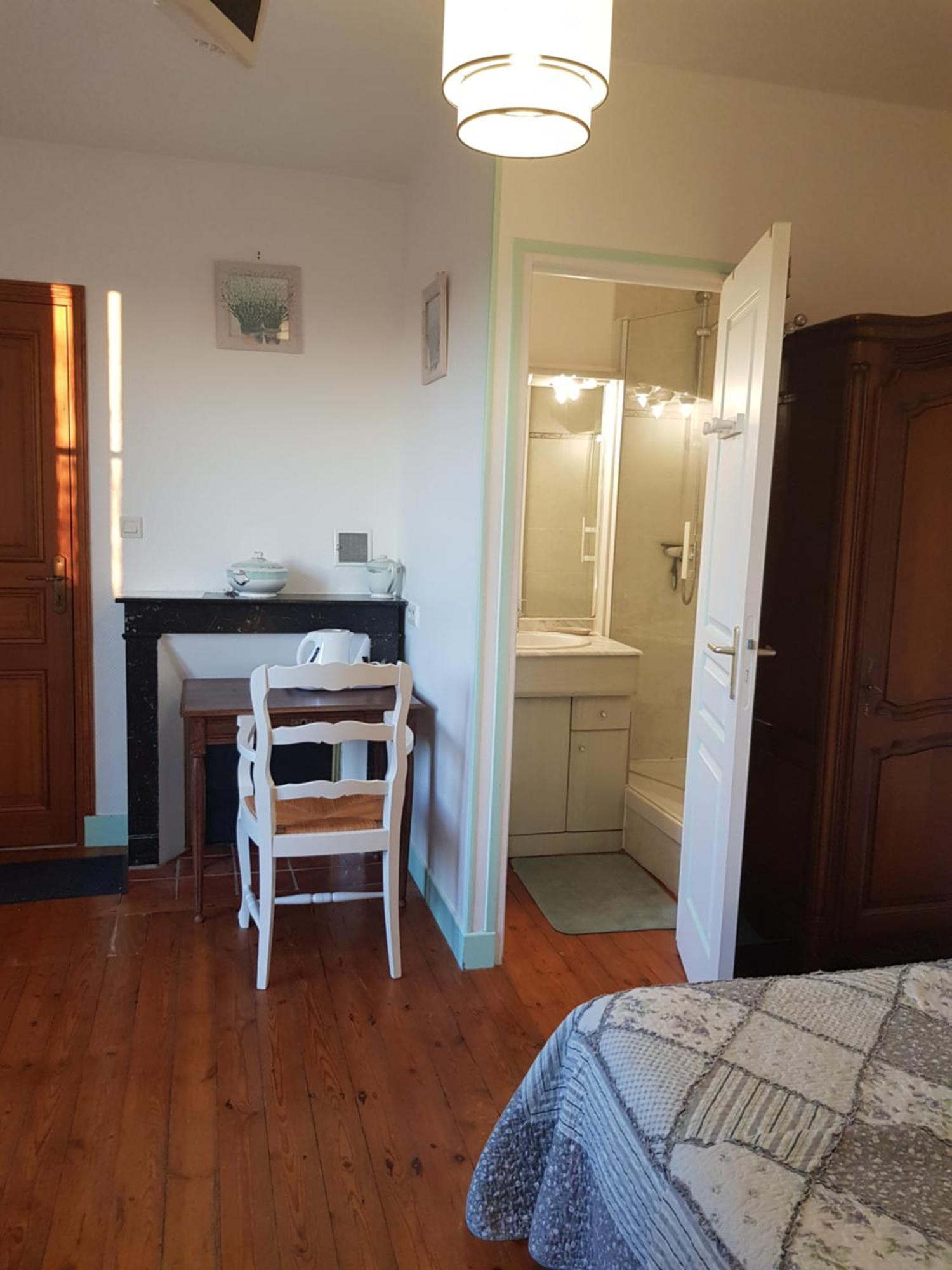 Chambres D'Hotes Anne-Marie Chatillon-sur-Indre Екстер'єр фото